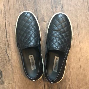 Steve Madden slip on shoes